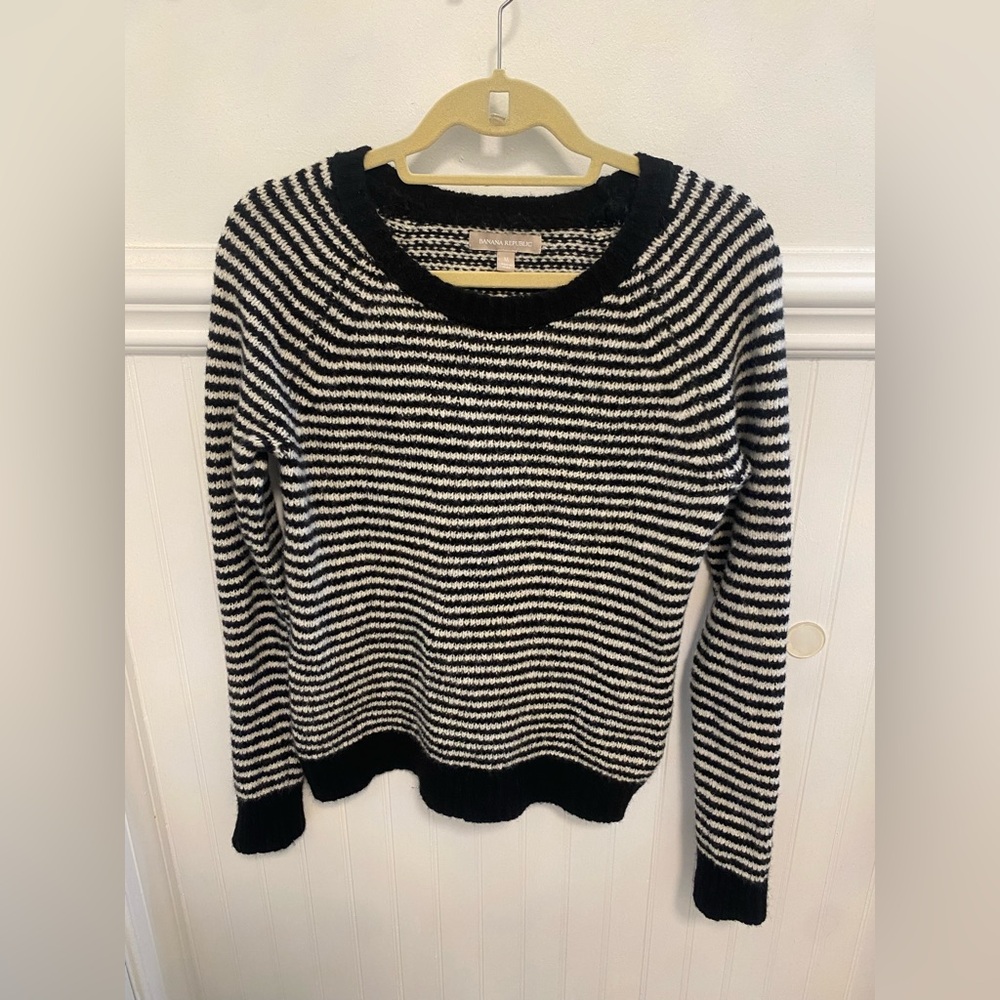 Wool Banana Republic Monochrome Striped Sweater